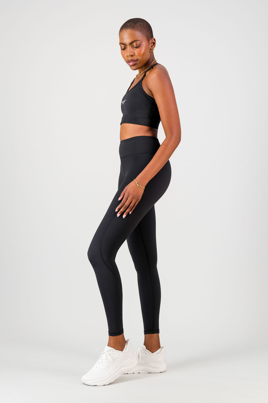 Essential Leah Legging