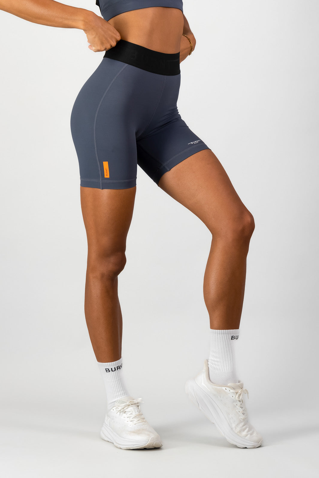 Dusk 6-Inch Short